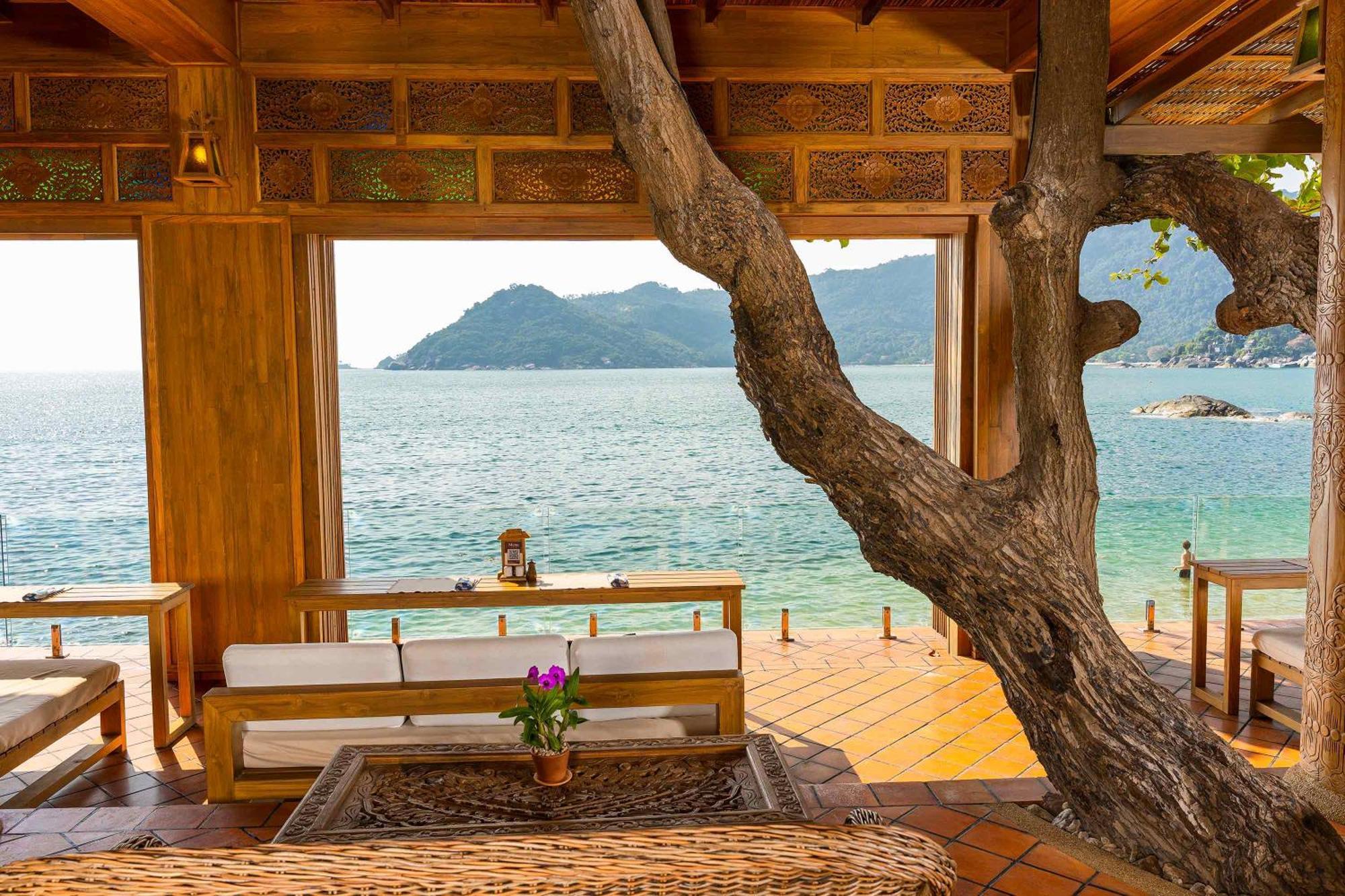 Santhiya Koh Phangan Resort And Spa Zewnętrze zdjęcie View of the beach from the resort