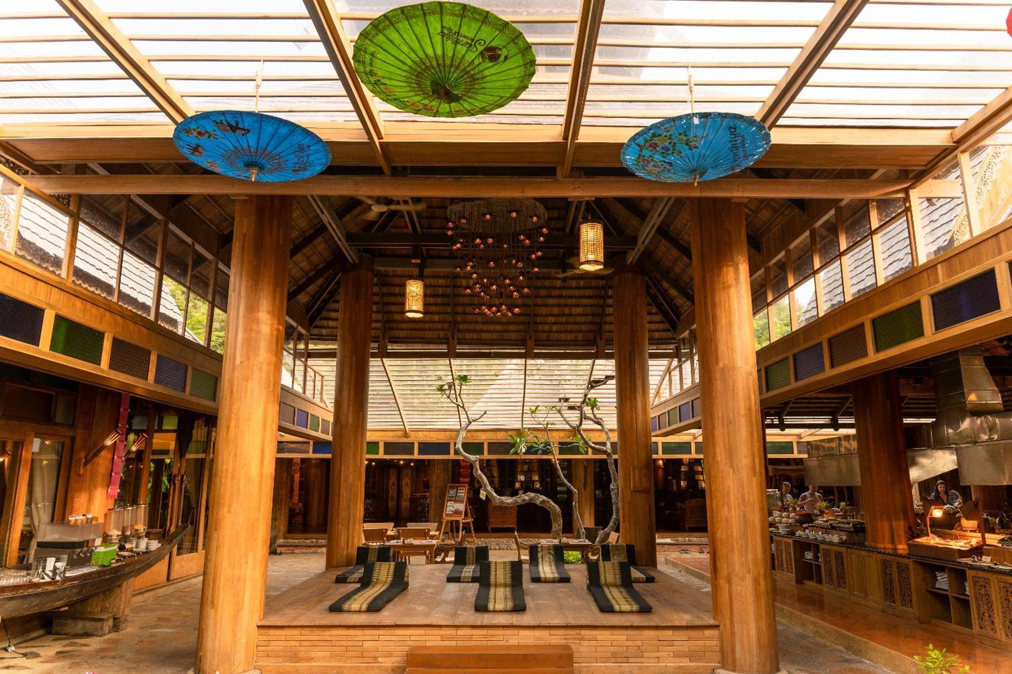 Santhiya Koh Phangan Resort And Spa Zewnętrze zdjęcie The interior of the Asian Art Museum of San Francisco